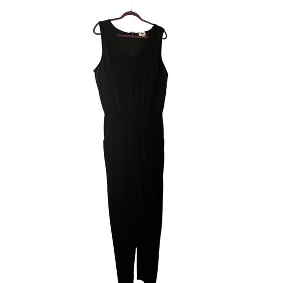 Old Navy Crushed Velvet Jumpsuit Sleeveless Black Pockets Holiday Party Plus 2X - Picture 1 of 8